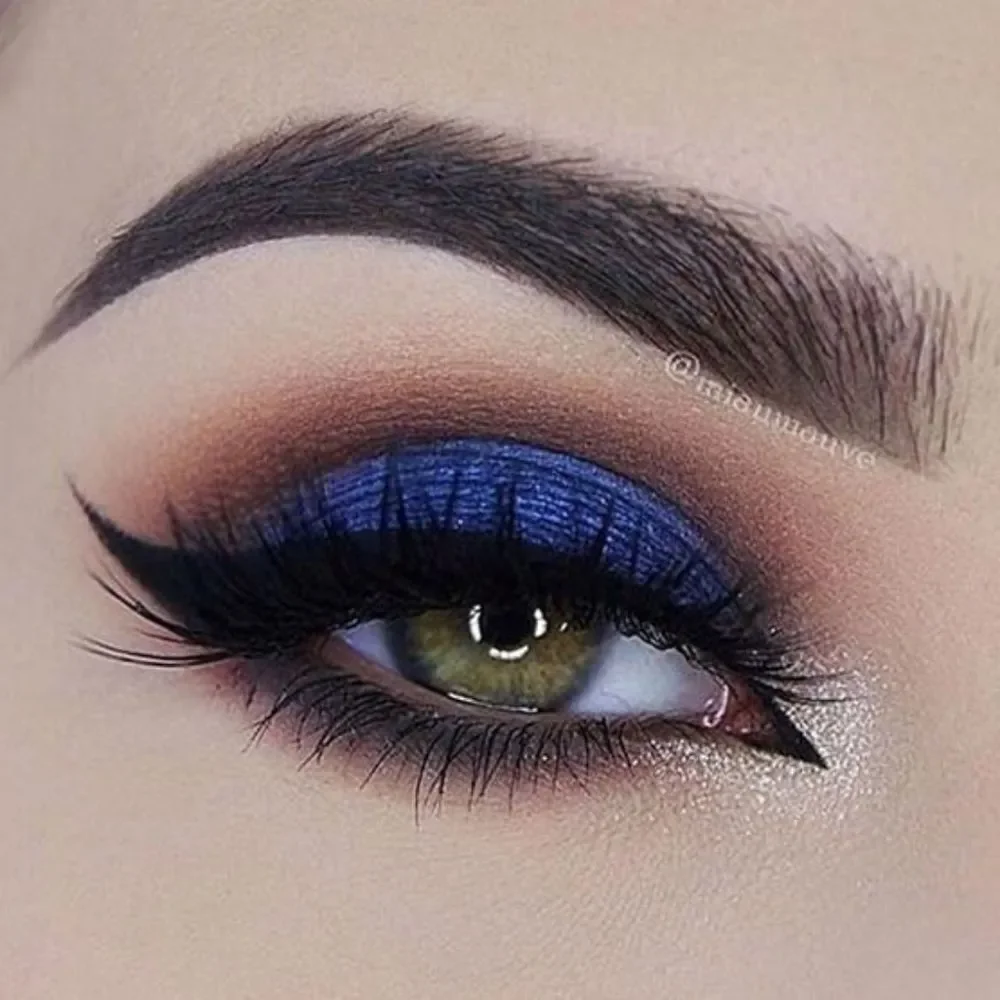 Too Faced WATERPROOF Gel eye liner in Killer Saphire (Dark Navy Blue)